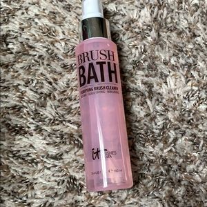 IT Brush Bath